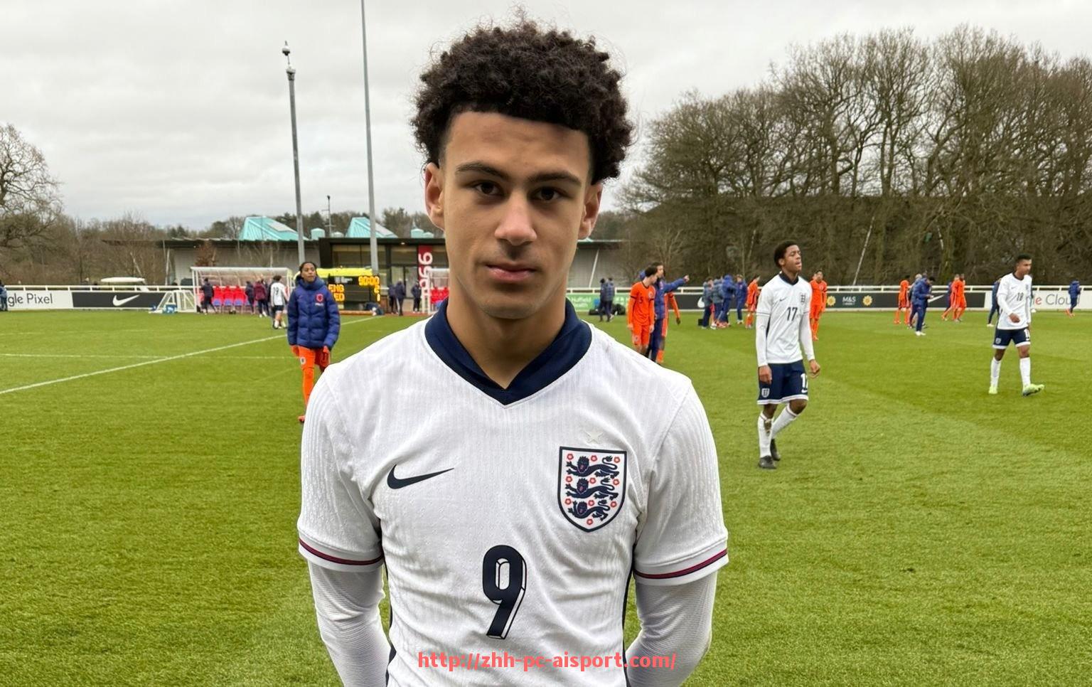 爱体育-法甲球队目标设定与赛季发展战略研究